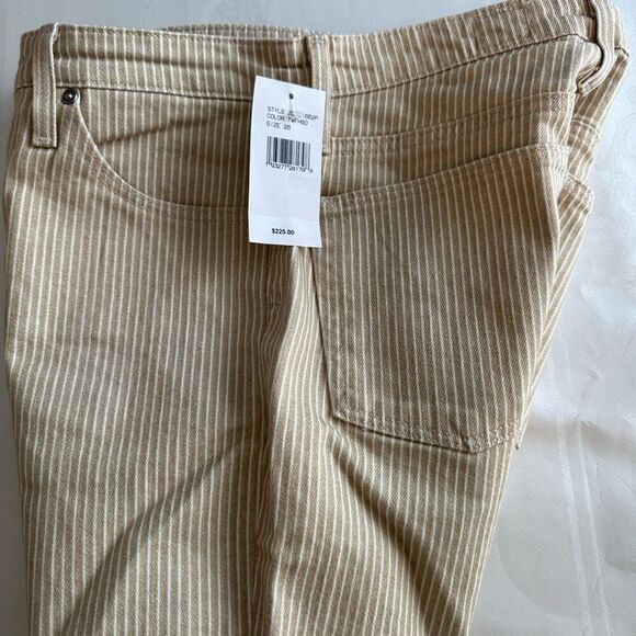 AG Adriano Goldschmied Jodi Cropped mid rise kickflare jeans size 26, NWT - Picture 9 of 13